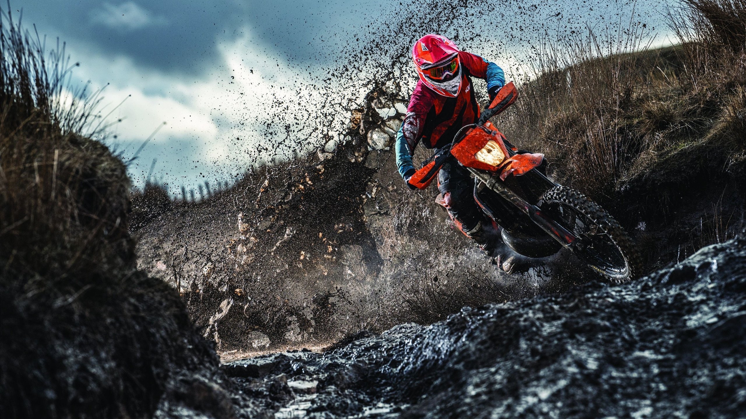 华体会入口-“无限可能，2025电竞舞台引爆年轻力量！”